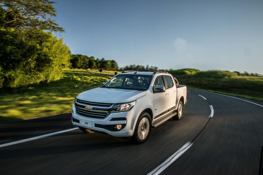  Chevrolet S10 Double Cab 2016 года  (фото 17 из 32)